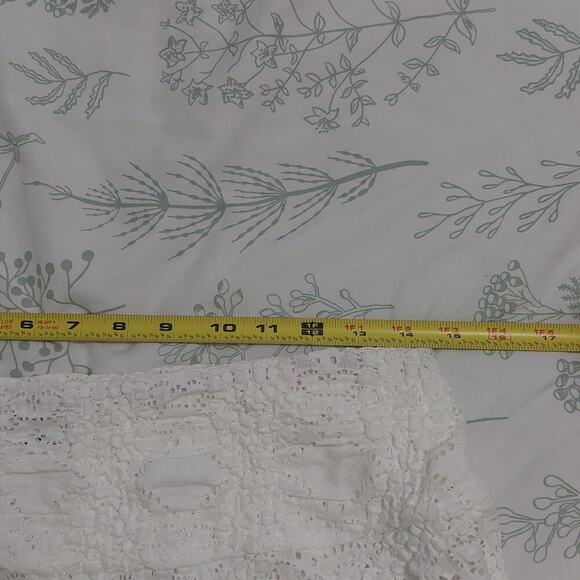 Finesse Teya White lace pattern Eyelet Flowy mini Skirt Cottagecore Coastal Med - Picture 7 of 12